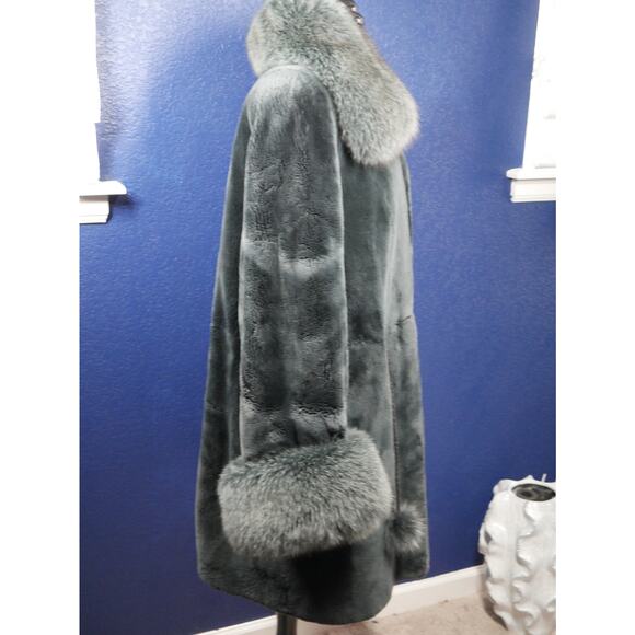 Gorgeous Green Sheared Beaver & Fox Fur Coat Jacket - Picture 6 of 7